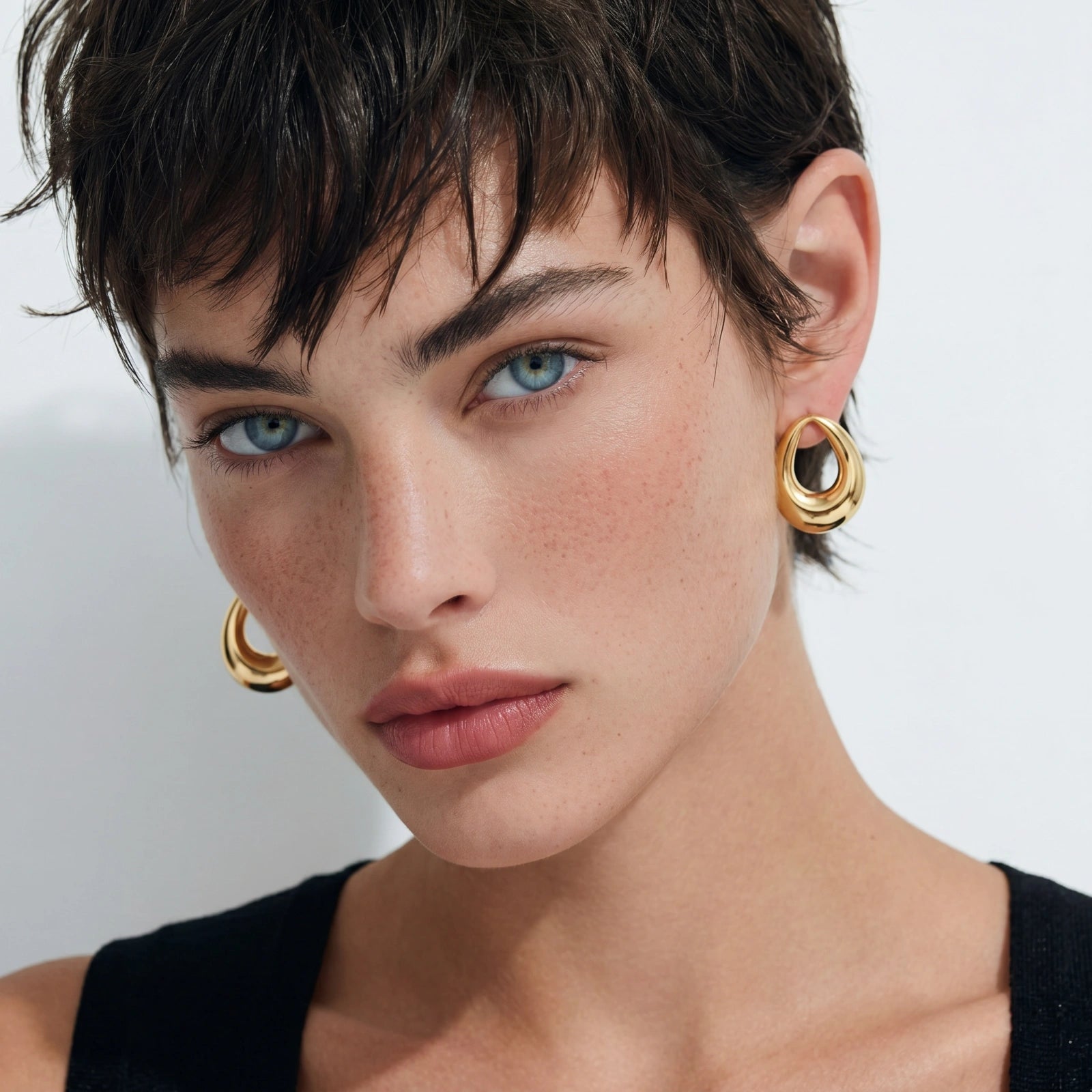 Gouden Loop Studs | AULORIS